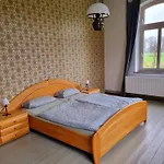 Gartenblick Im Gutshaus - アパート ケーヴェラアー