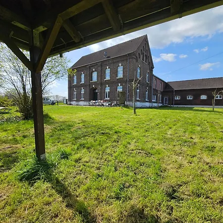 Gartenblick Im Gutshaus - * Kevelaer