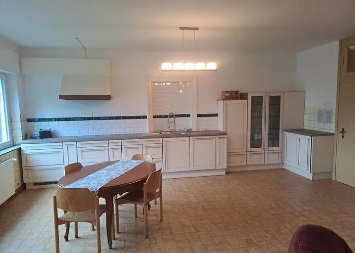 Gartenblick Im Gutshaus - *