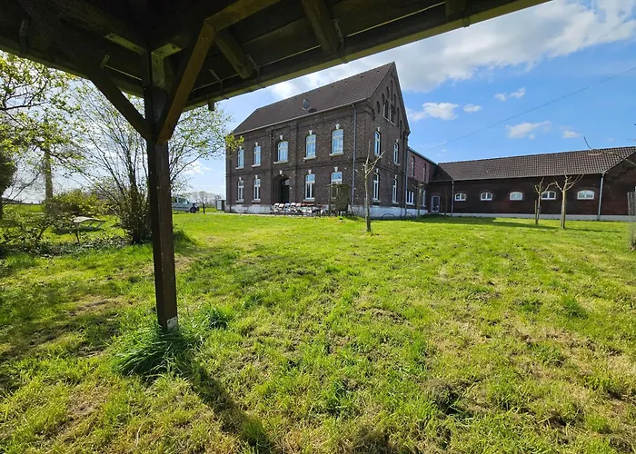 Gartenblick Im Gutshaus - * Kevelaer